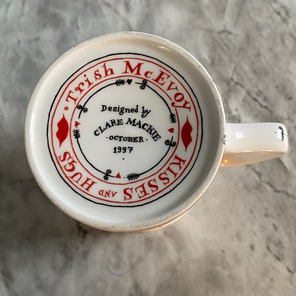Vintage Designer Trish McEvoy  Illustrated Mug - Picture 3 of 4